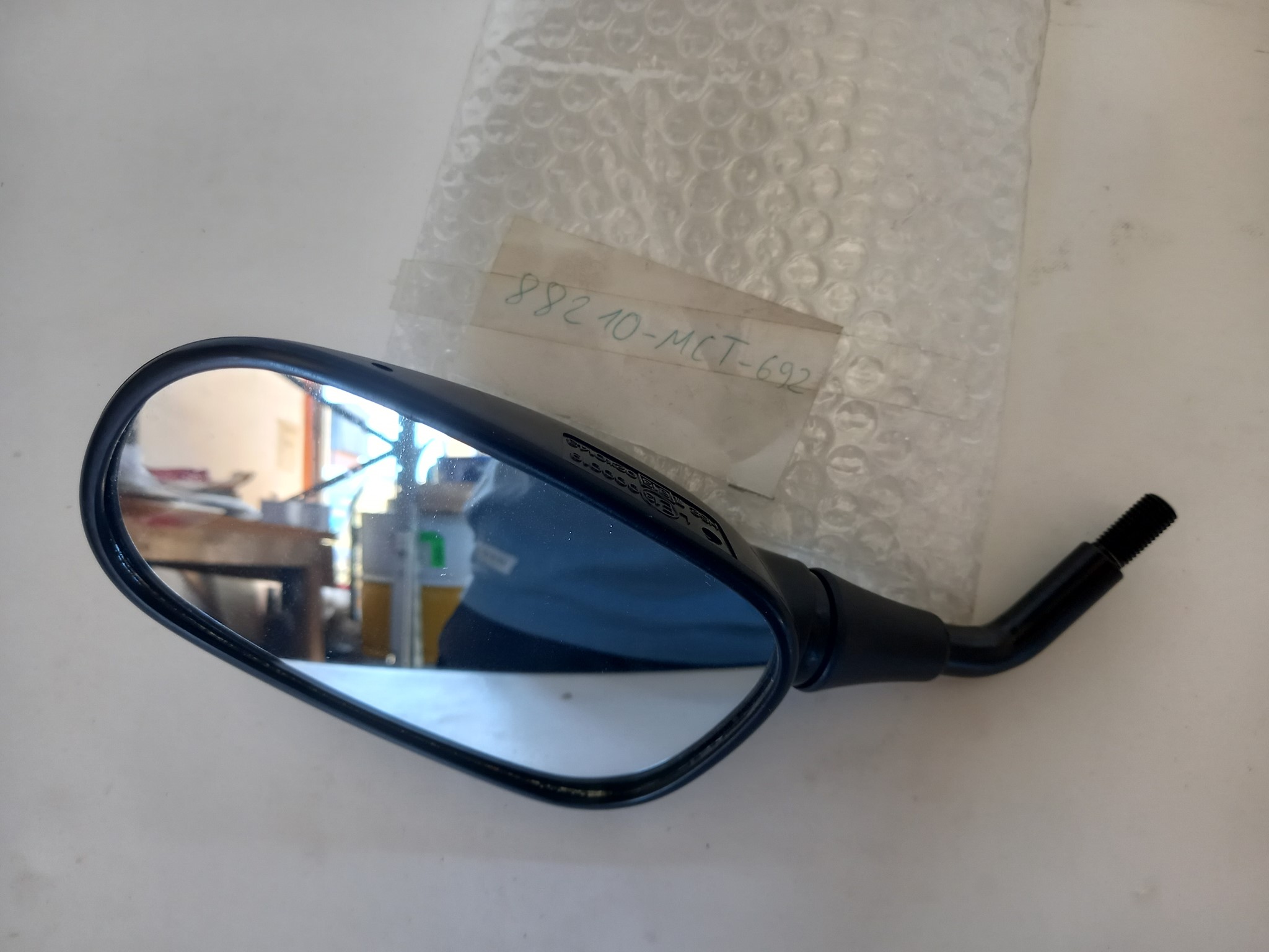 Picture of Honda  SPIEGEL, R.  88210-MCT-692